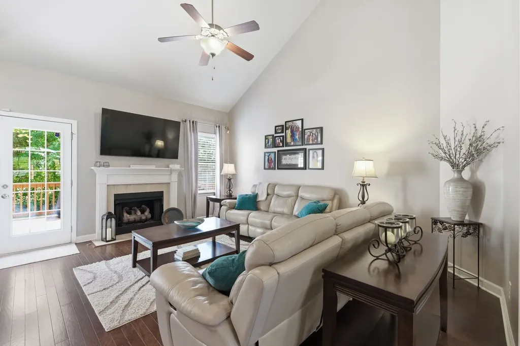 4127 Oakstone Drive Smyrna TN 37167
