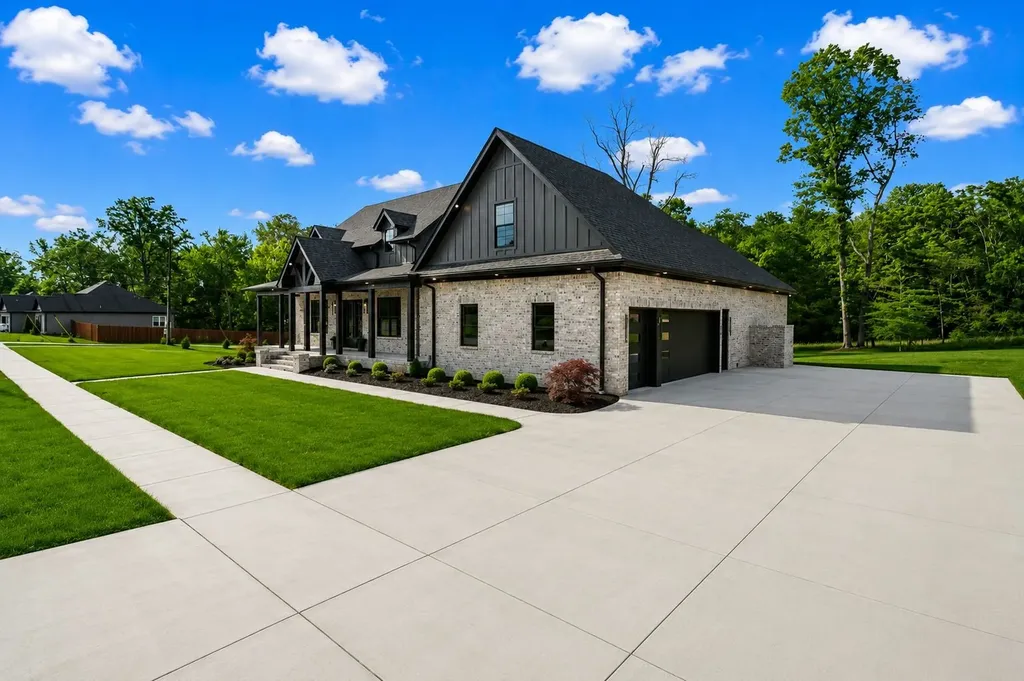 2108 Country Club Drive Tullahoma TN 37388