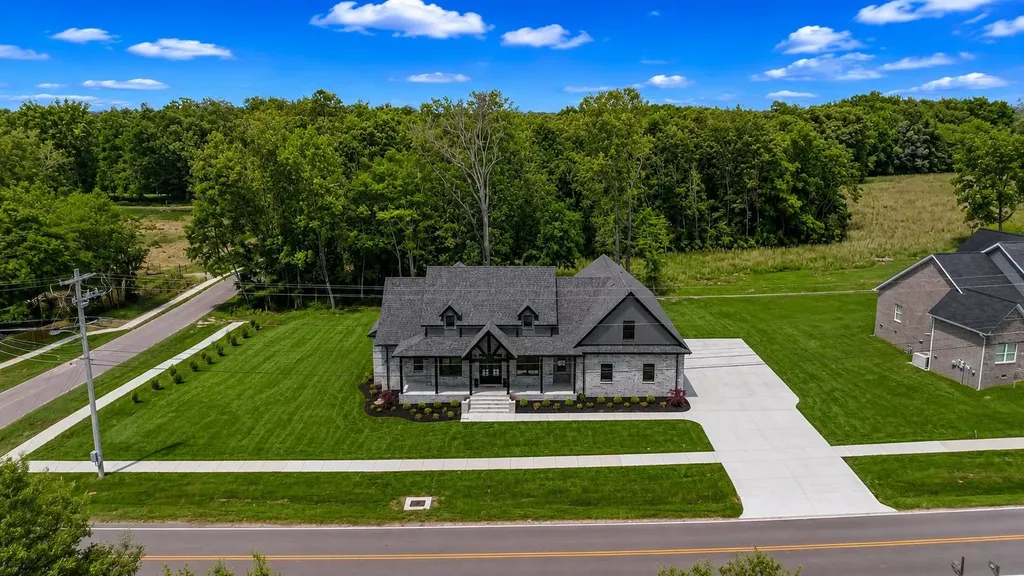 2108 Country Club Drive Tullahoma TN 37388