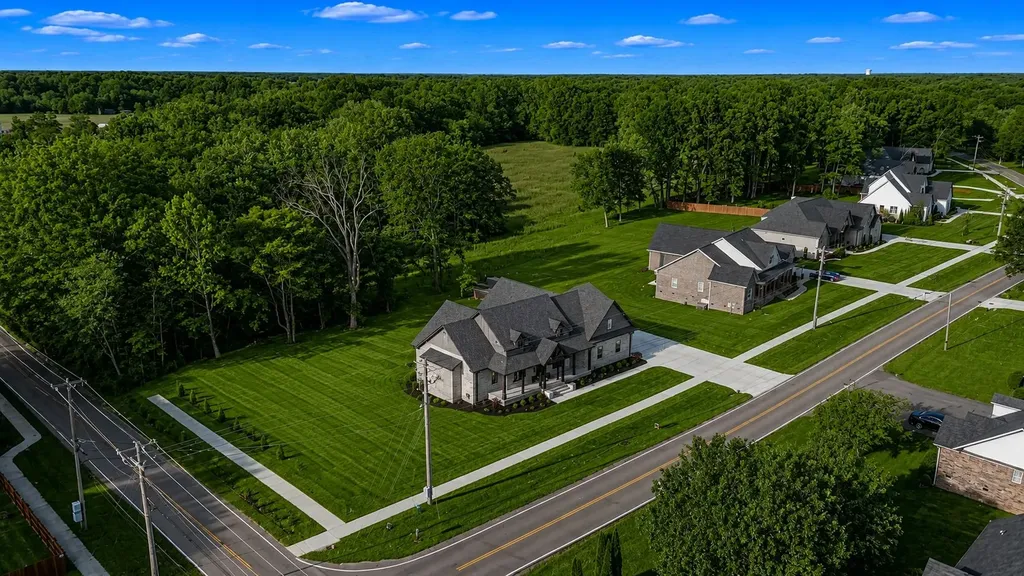 2108 Country Club Drive Tullahoma TN 37388