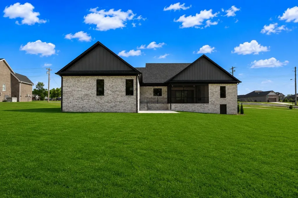 2108 Country Club Drive Tullahoma TN 37388
