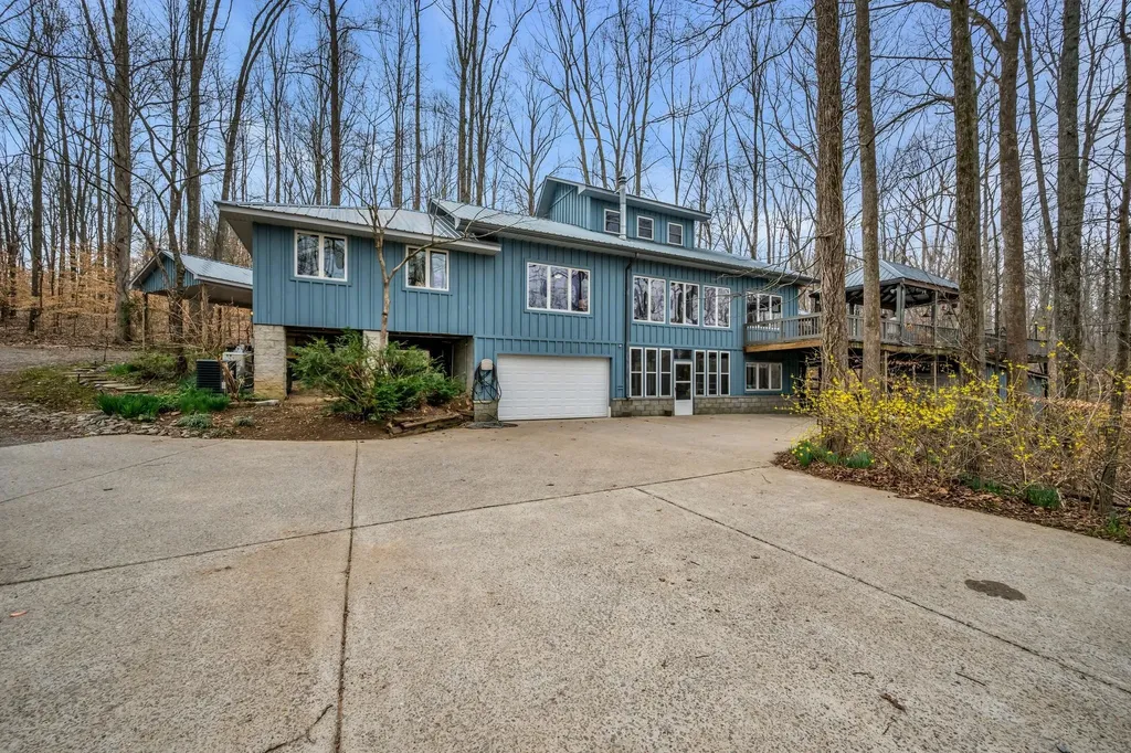 7575 King Road Fairview TN 37062