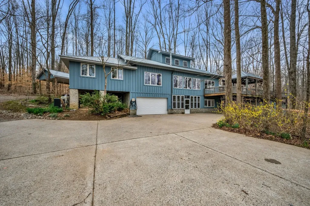 7575 King Road Fairview TN 37062