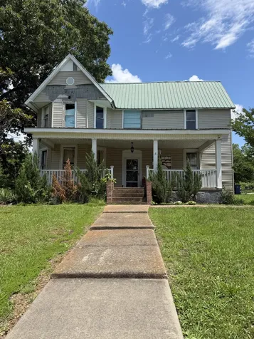 115 Cherry Street Camden TN 38320