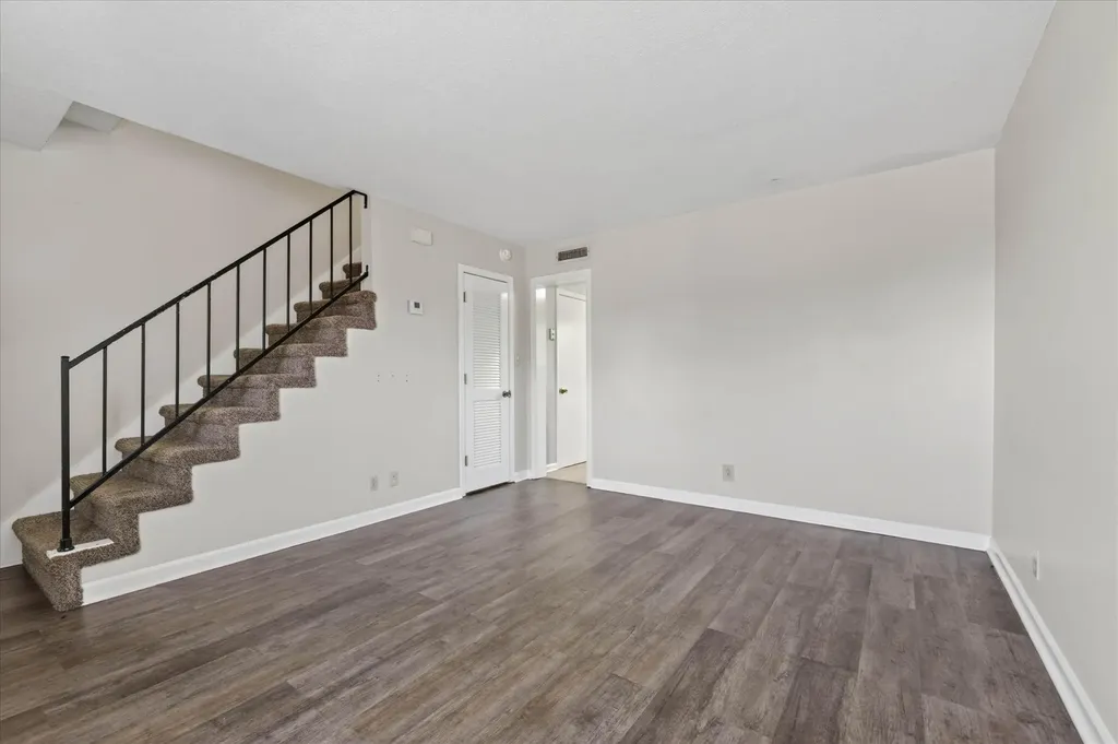 1531 E Knollwood Circle Clarksville TN 37043