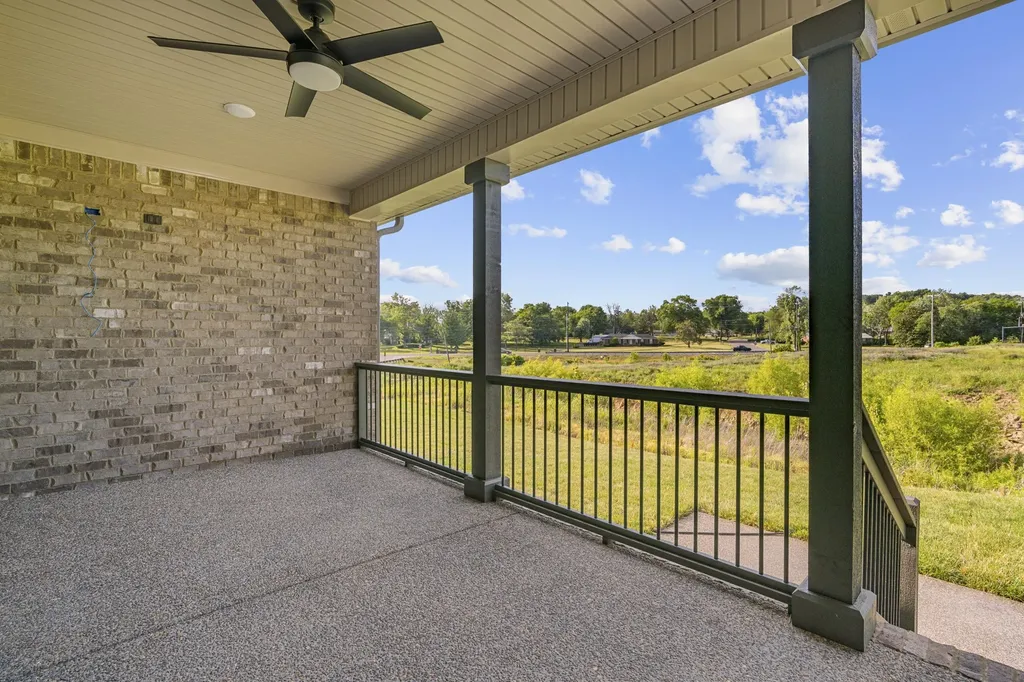 2013 Wt Chandler Boulevard #55 Gallatin TN 37066