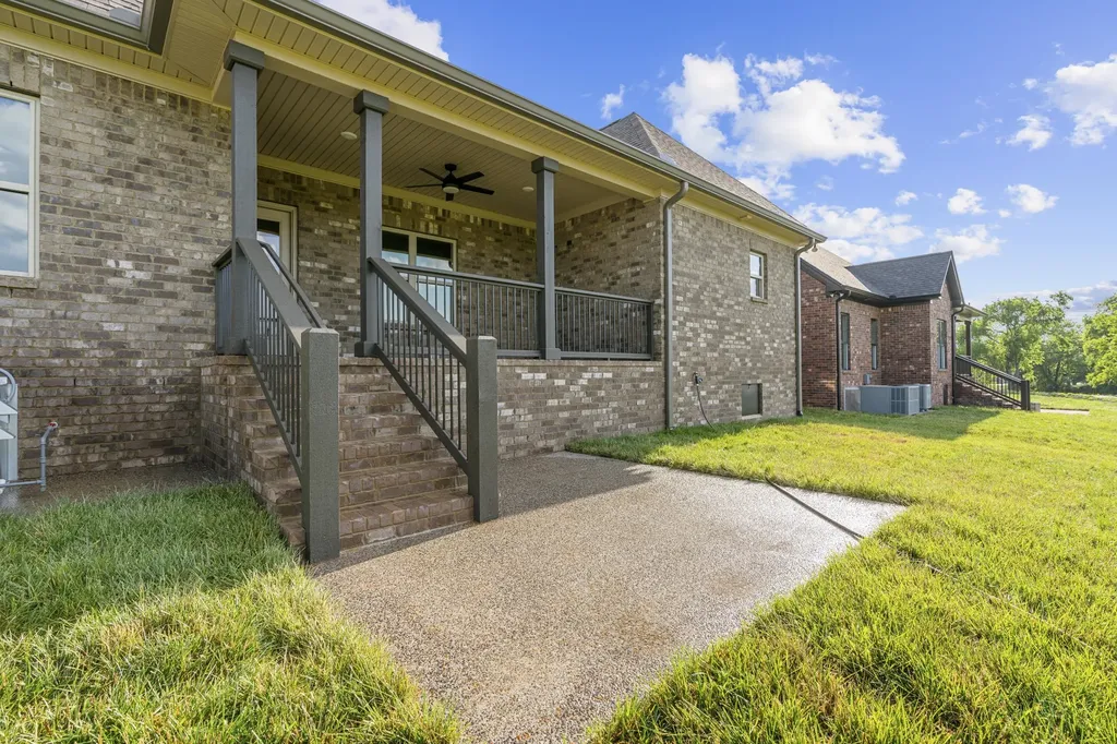 2013 Wt Chandler Boulevard #55 Gallatin TN 37066