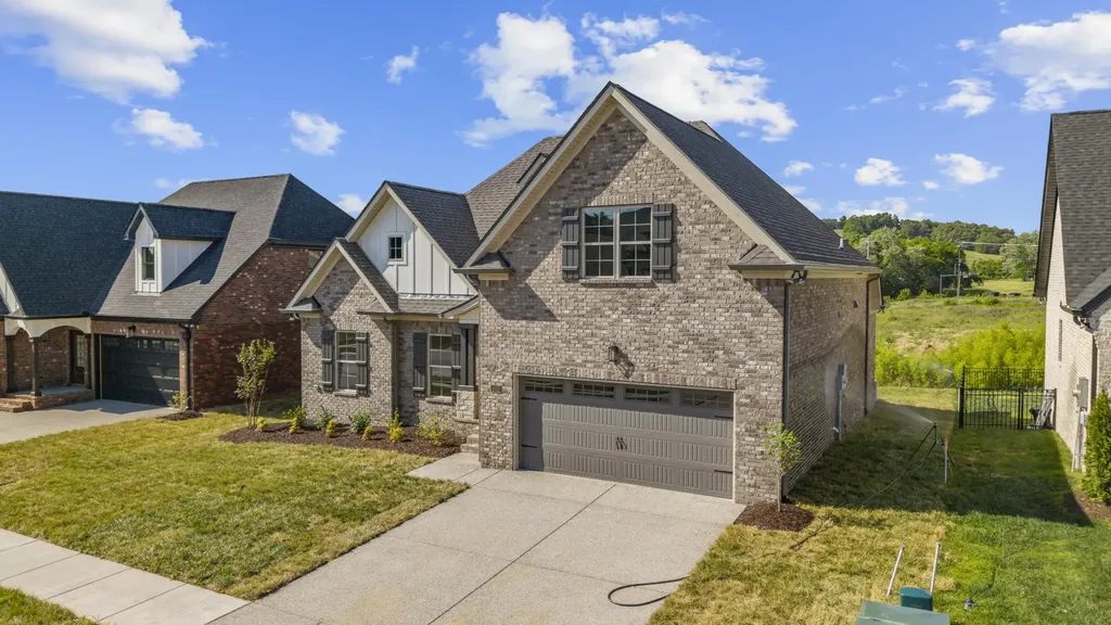 2013 Wt Chandler Boulevard #55 Gallatin TN 37066