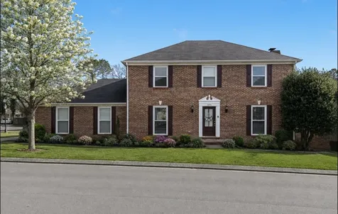 1416 Mohawk Trail Murfreesboro TN 37129
