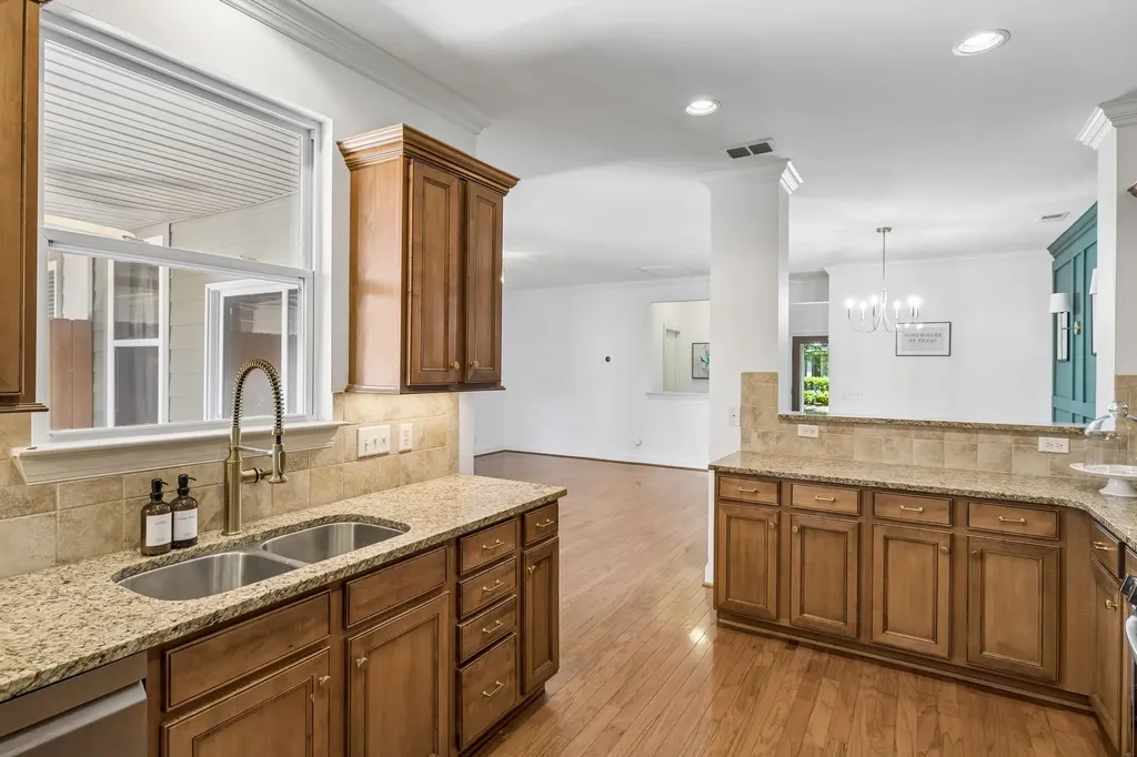 127 Pennystone Circle Franklin TN 37067