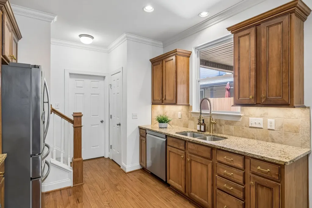 127 Pennystone Circle Franklin TN 37067