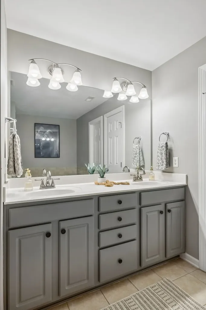 127 Pennystone Circle Franklin TN 37067