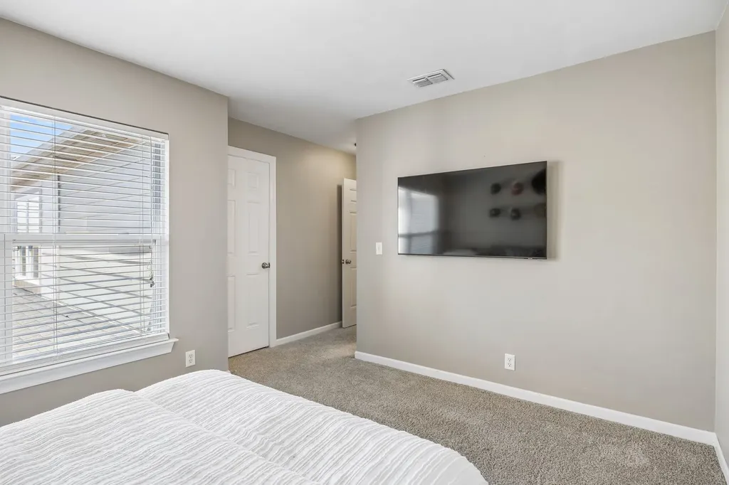 127 Pennystone Circle Franklin TN 37067