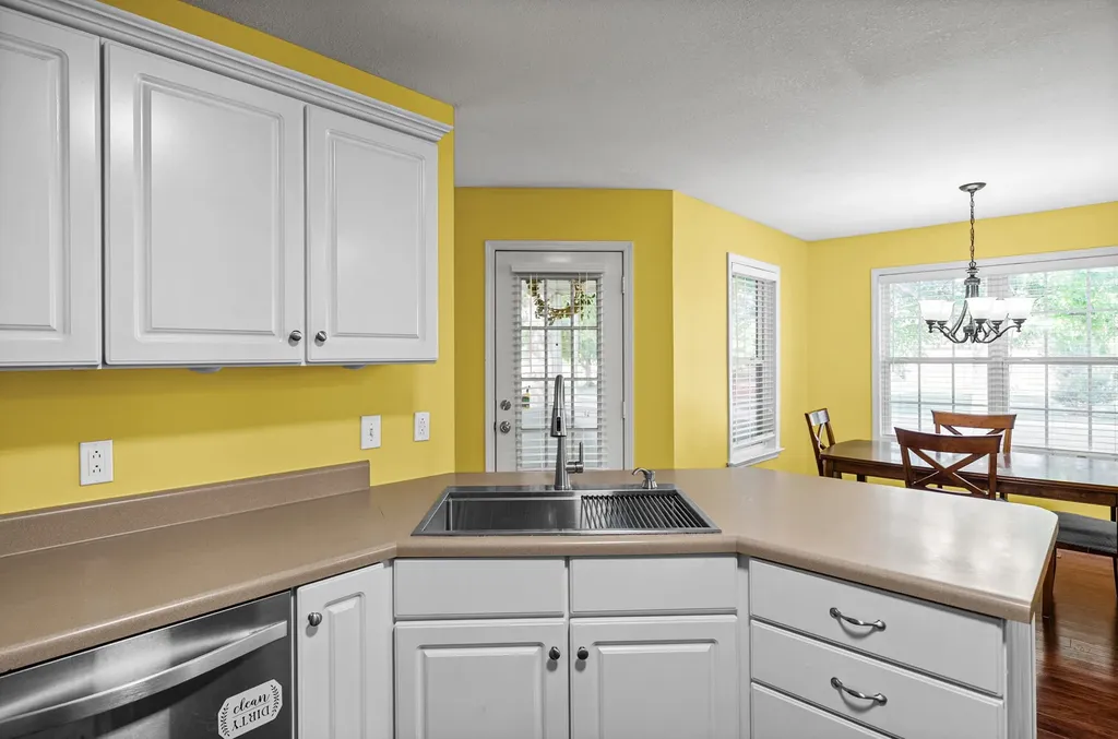 502 Forrest Pointe Drive Murfreesboro TN 37130
