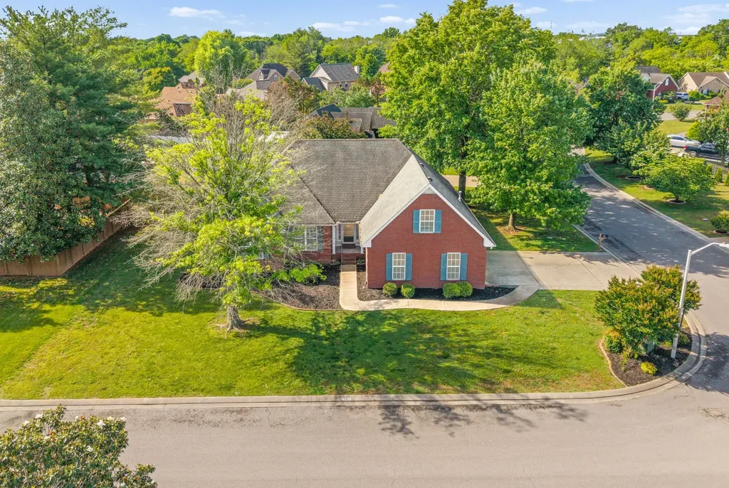 502 Forrest Pointe Drive Murfreesboro TN 37130