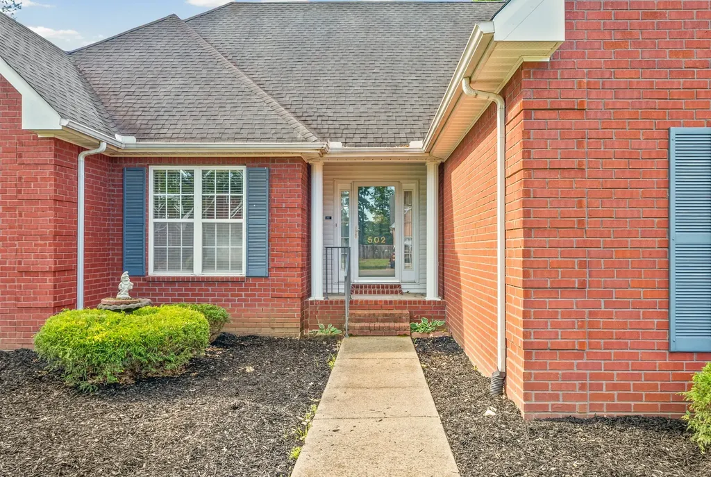 502 Forrest Pointe Drive Murfreesboro TN 37130