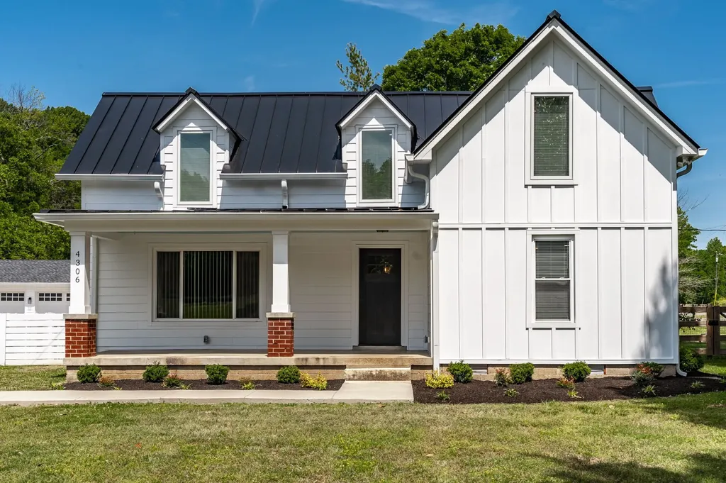 4306 Long Hollow Pike Goodlettsville TN 37072