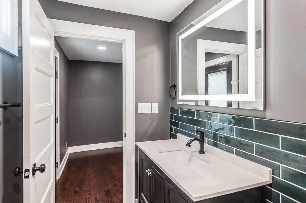 4306 Long Hollow Pike Goodlettsville TN 37072