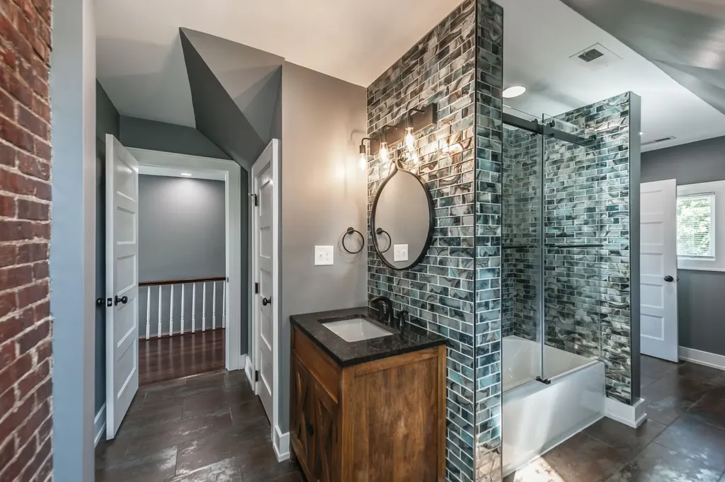 4306 Long Hollow Pike Goodlettsville TN 37072