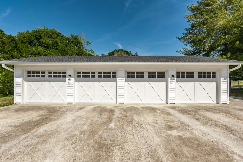 4306 Long Hollow Pike Goodlettsville TN 37072