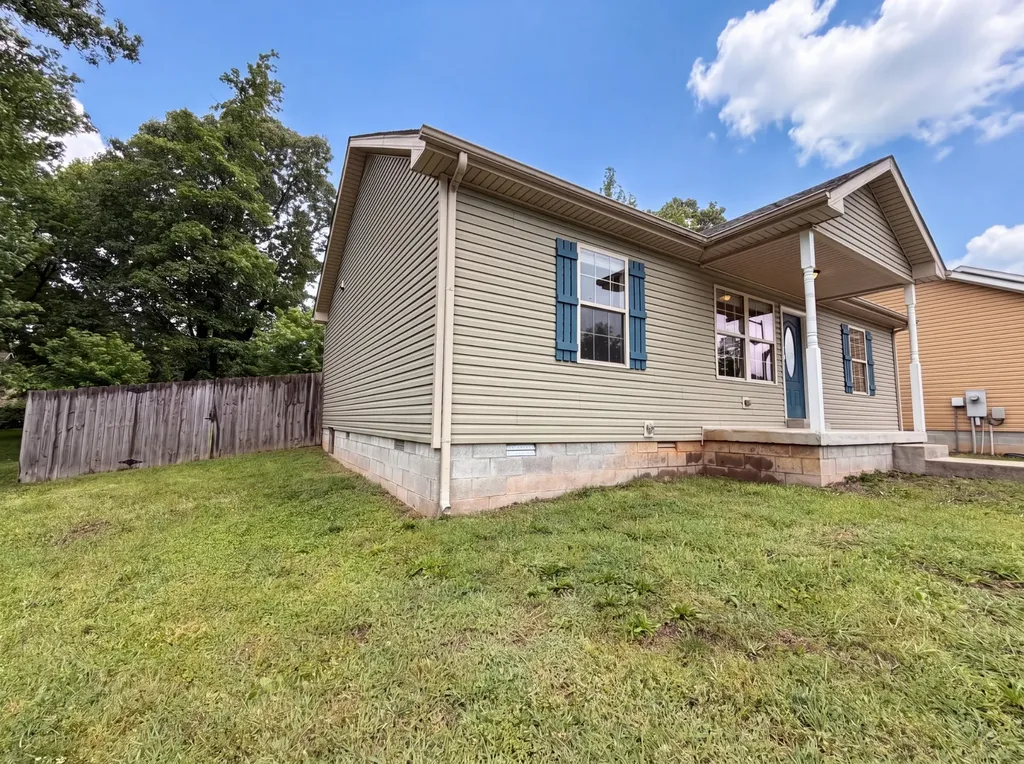 741 Inver Lane Clarksville TN 37042