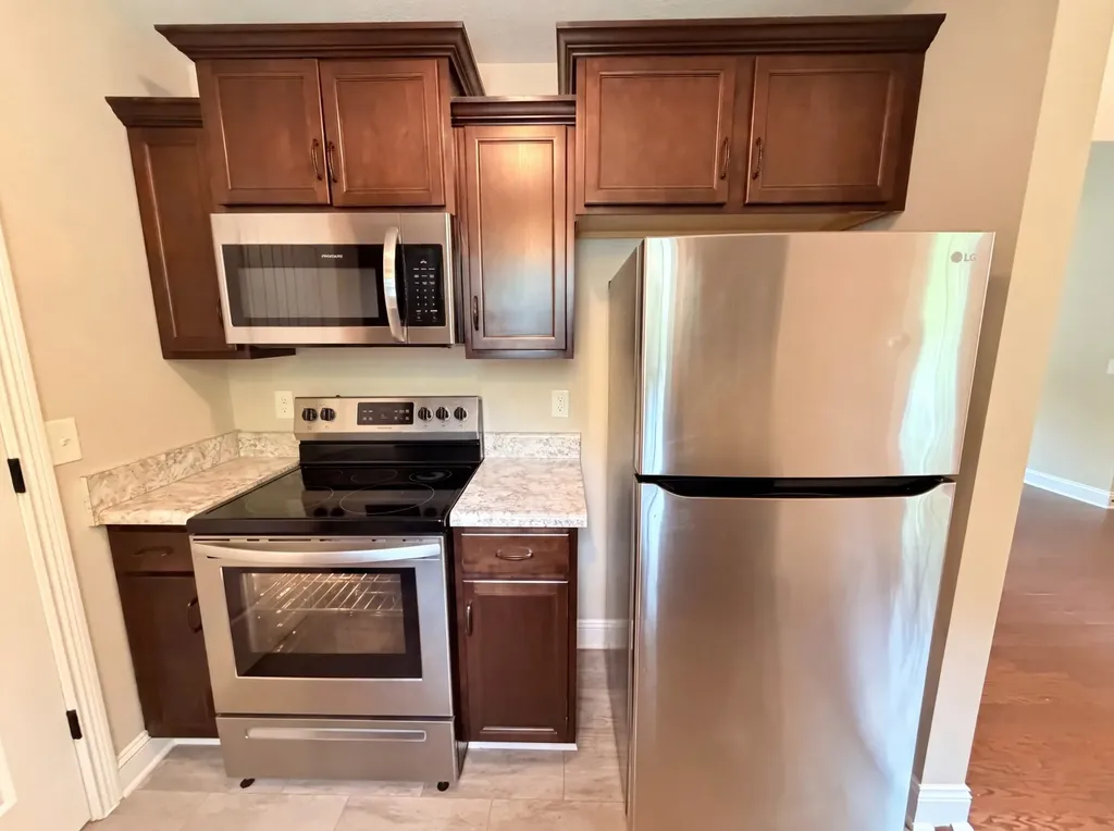 741 Inver Lane Clarksville TN 37042