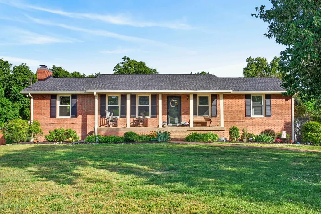 609 Emily Drive Goodlettsville TN 37072