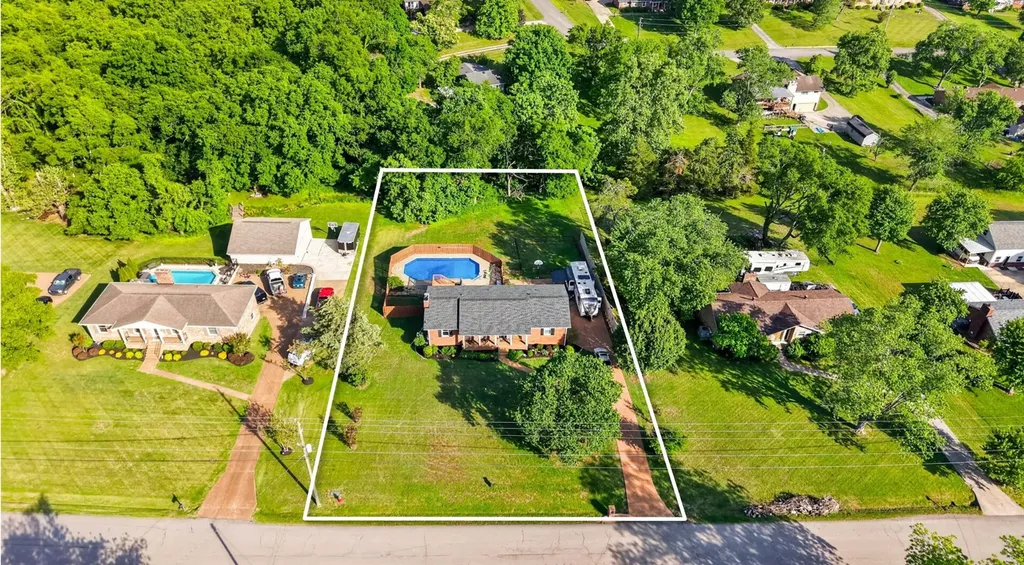 609 Emily Drive Goodlettsville TN 37072
