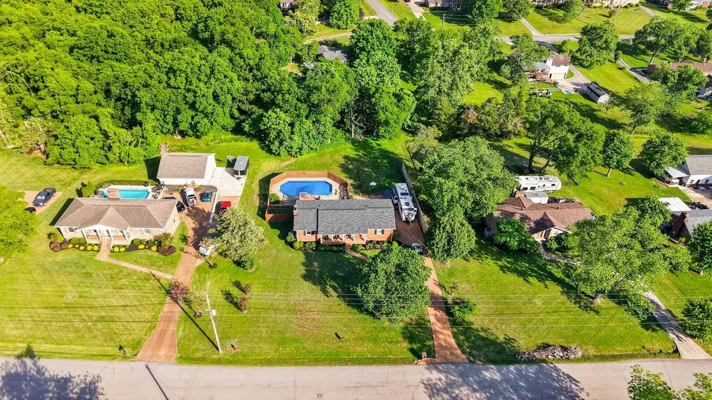 609 Emily Drive Goodlettsville TN 37072