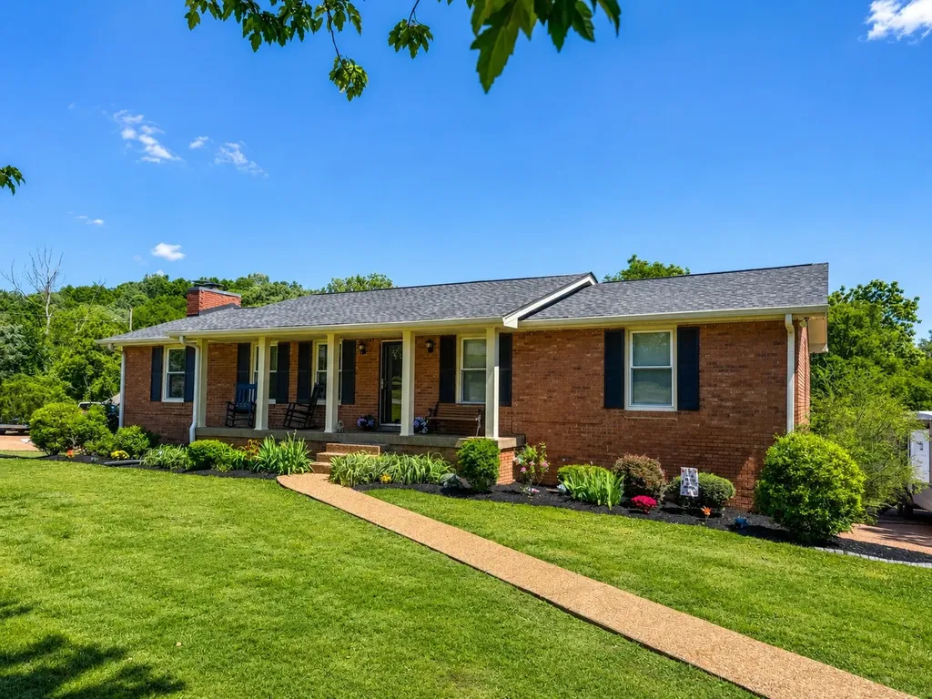 609 Emily Drive Goodlettsville TN 37072