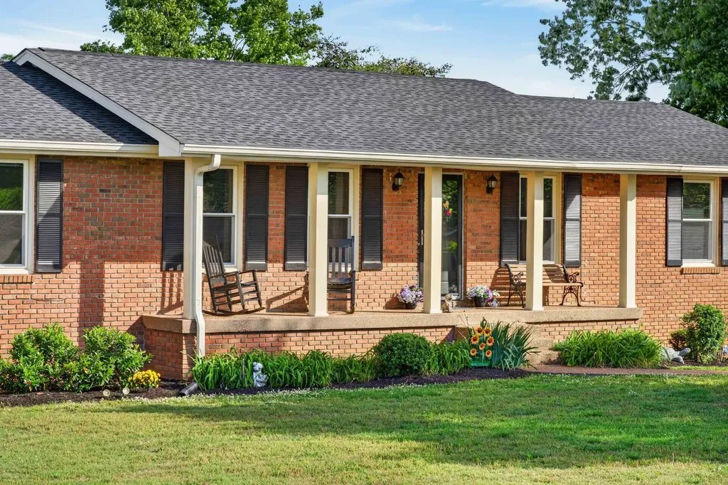 609 Emily Drive Goodlettsville TN 37072