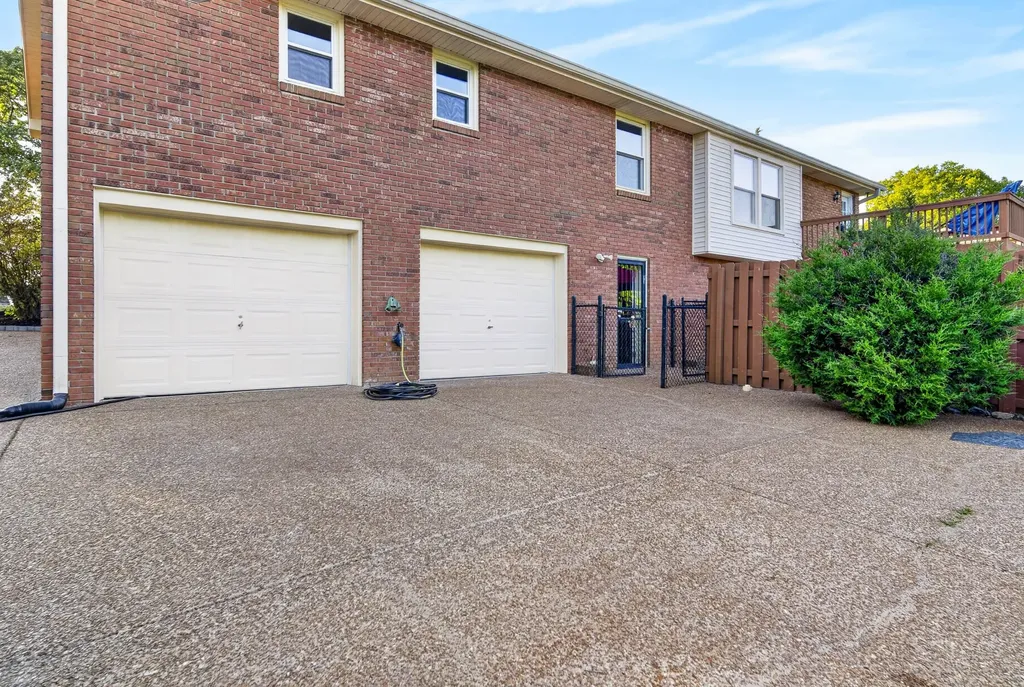 609 Emily Drive Goodlettsville TN 37072