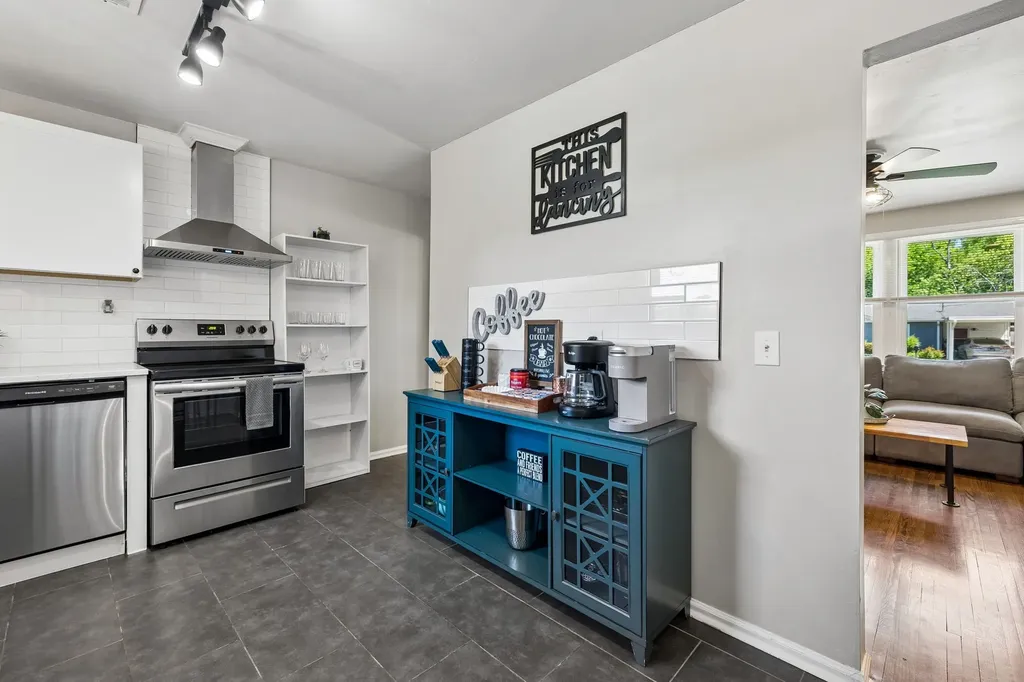 632 Larchwood Drive Nashville TN 37214
