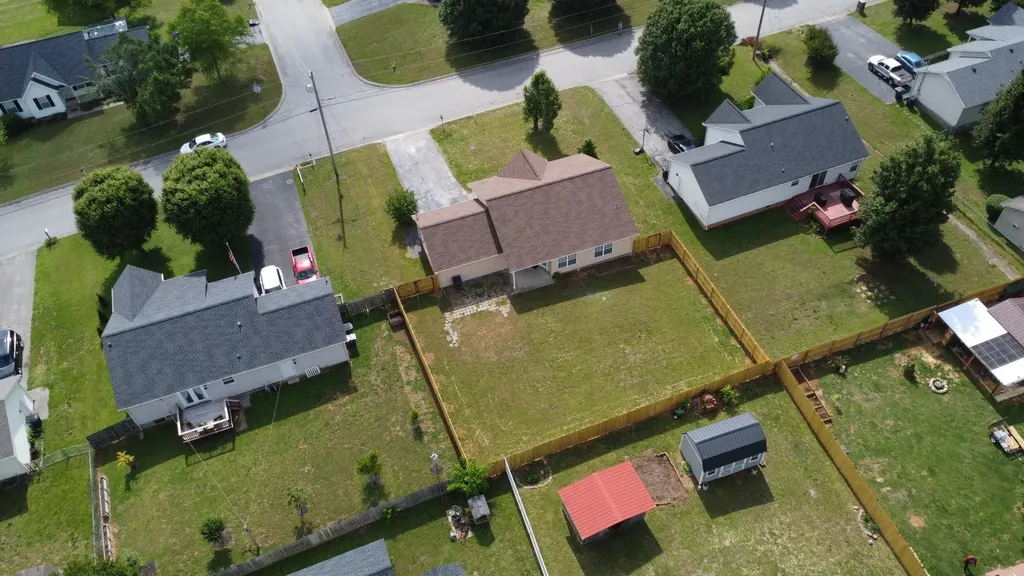 1621 Joel Drive Columbia TN 38401
