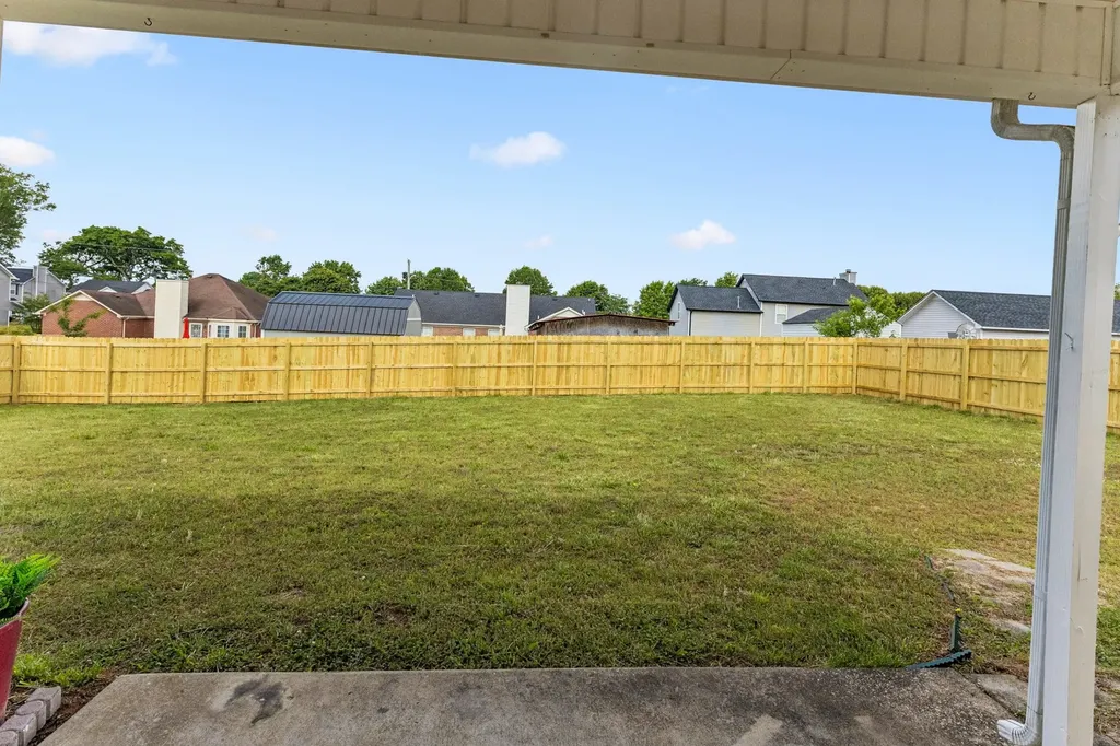 1621 Joel Drive Columbia TN 38401