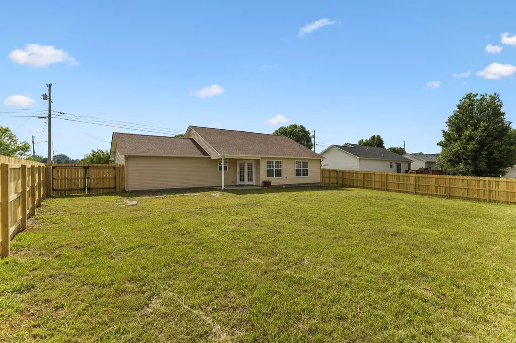 1621 Joel Drive Columbia TN 38401