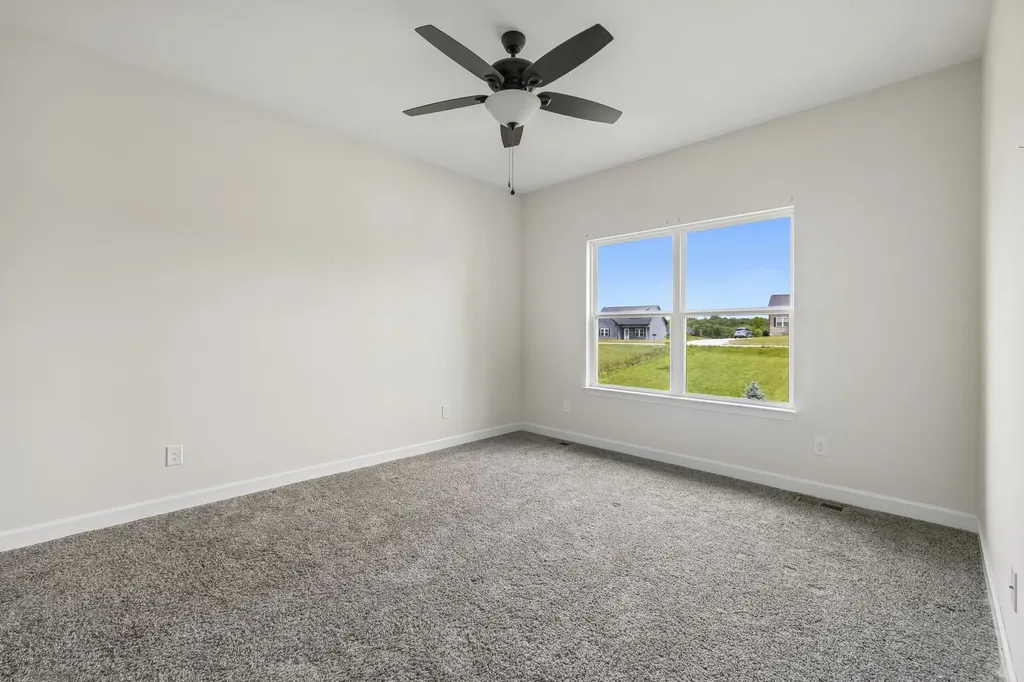 1162 Oak Grove Road Dickson TN 37055