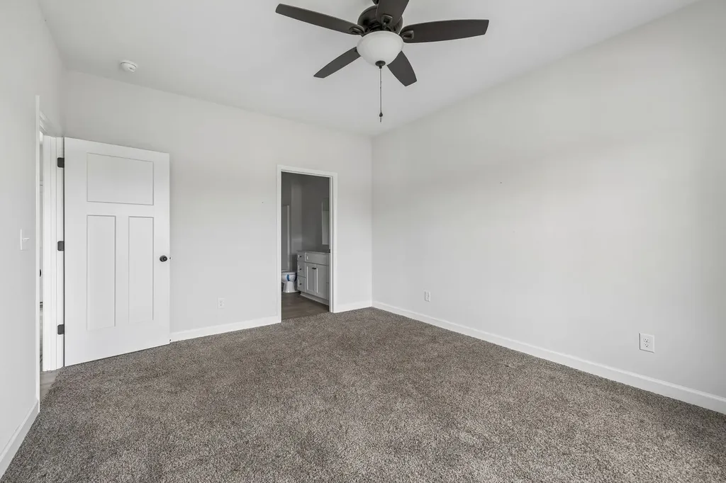 1162 Oak Grove Road Dickson TN 37055