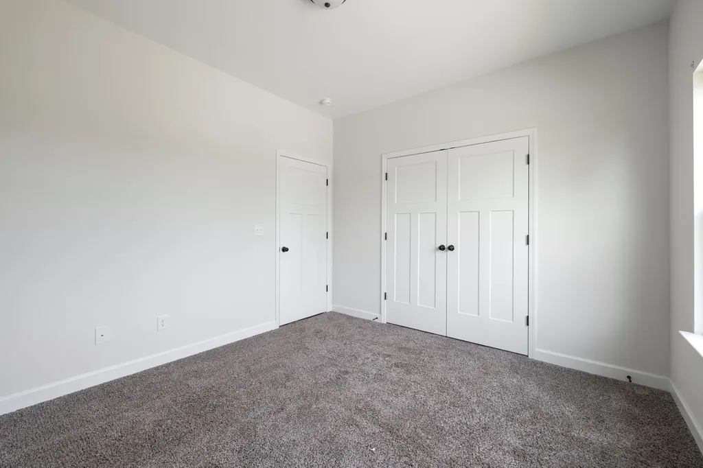 1162 Oak Grove Road Dickson TN 37055