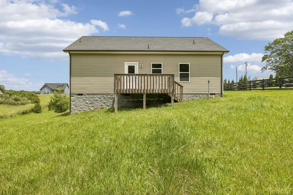 1162 Oak Grove Road Dickson TN 37055