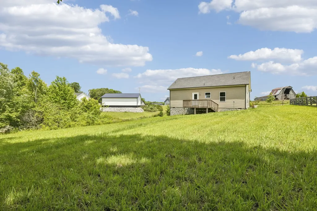 1162 Oak Grove Road Dickson TN 37055