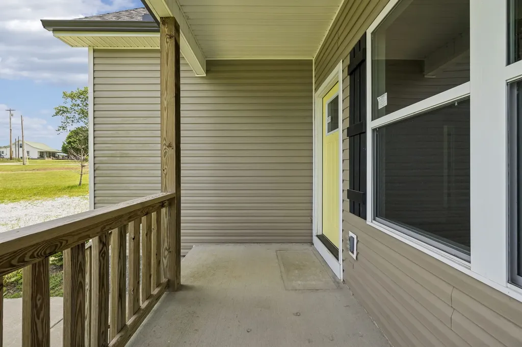 1162 Oak Grove Road Dickson TN 37055