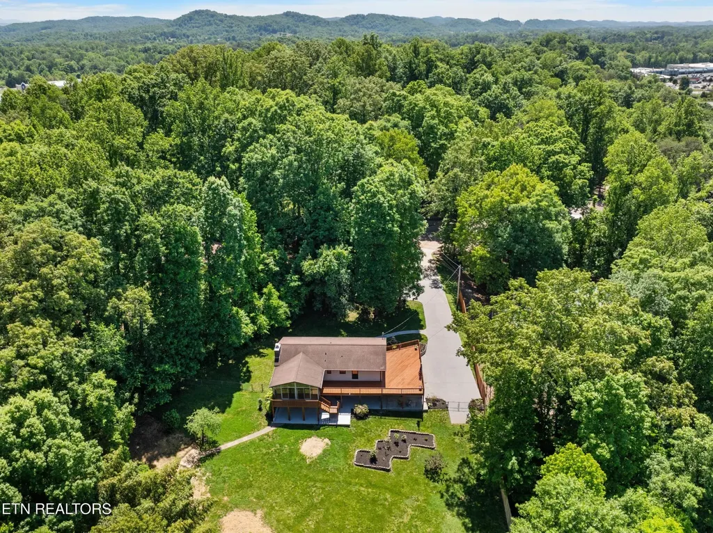 235 S Ridge Road Knoxville TN 37920