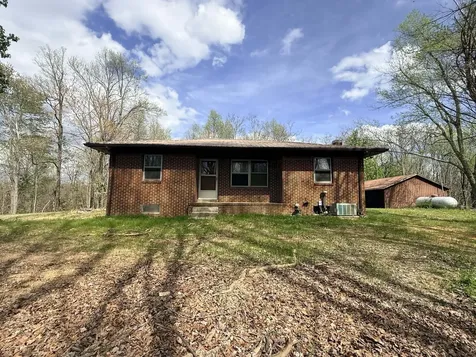 935 Sugar Tree Knob Road Liberty TN 37095