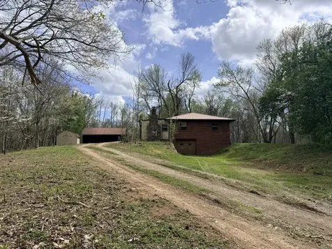 935 Sugar Tree Knob Road Liberty TN 37095