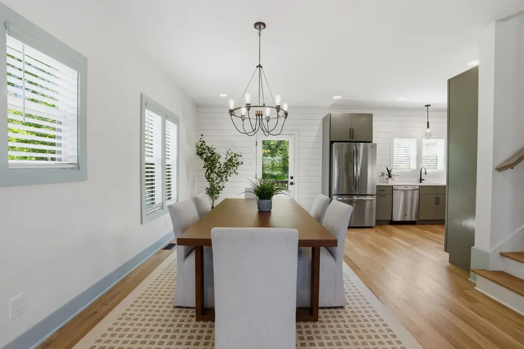 331 Woodycrest Avenue Nashville TN 37210