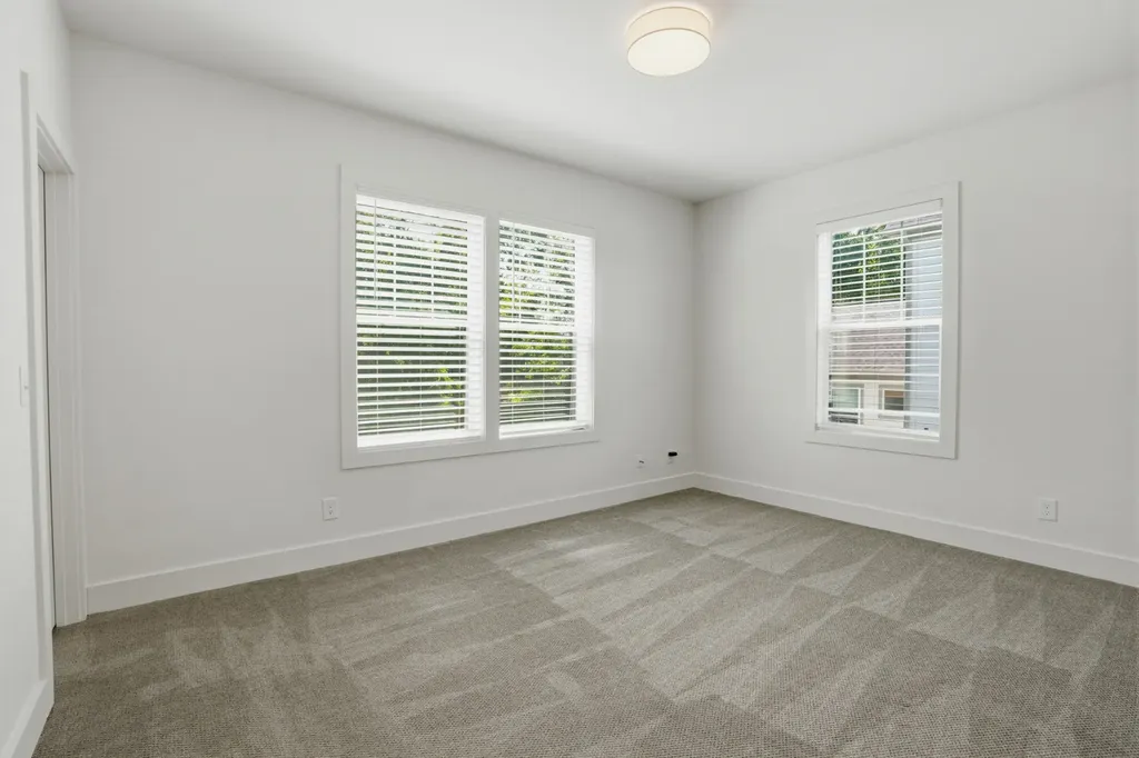 331 Woodycrest Avenue Nashville TN 37210