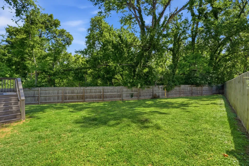 331 Woodycrest Avenue Nashville TN 37210