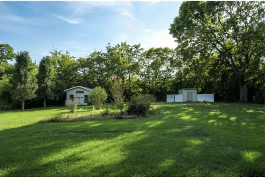 272 Old Nashville Highway La Vergne TN 37086