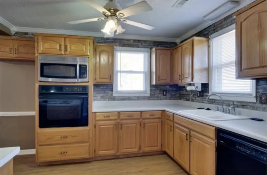 272 Old Nashville Highway La Vergne TN 37086